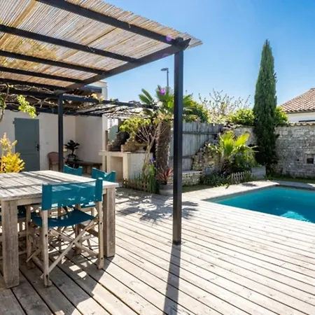 Maison Familiale Avec Piscine Pour 9 Personnes - Fr-1-835-4 ヴィラ *