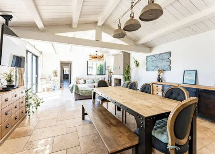 Maison Familiale Avec Piscine Pour 9 Personnes - Fr-1-835-4 Le Bois-Plage-en-Ré