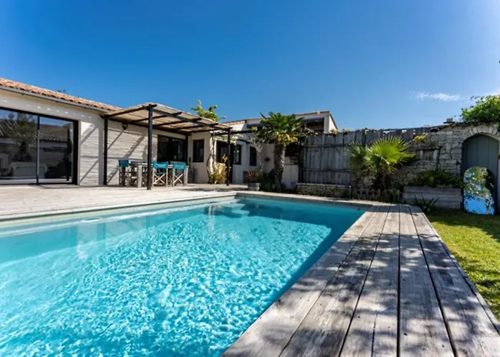 Maison Familiale Avec Piscine Pour 9 Personnes - Fr-1-835-4 Villa